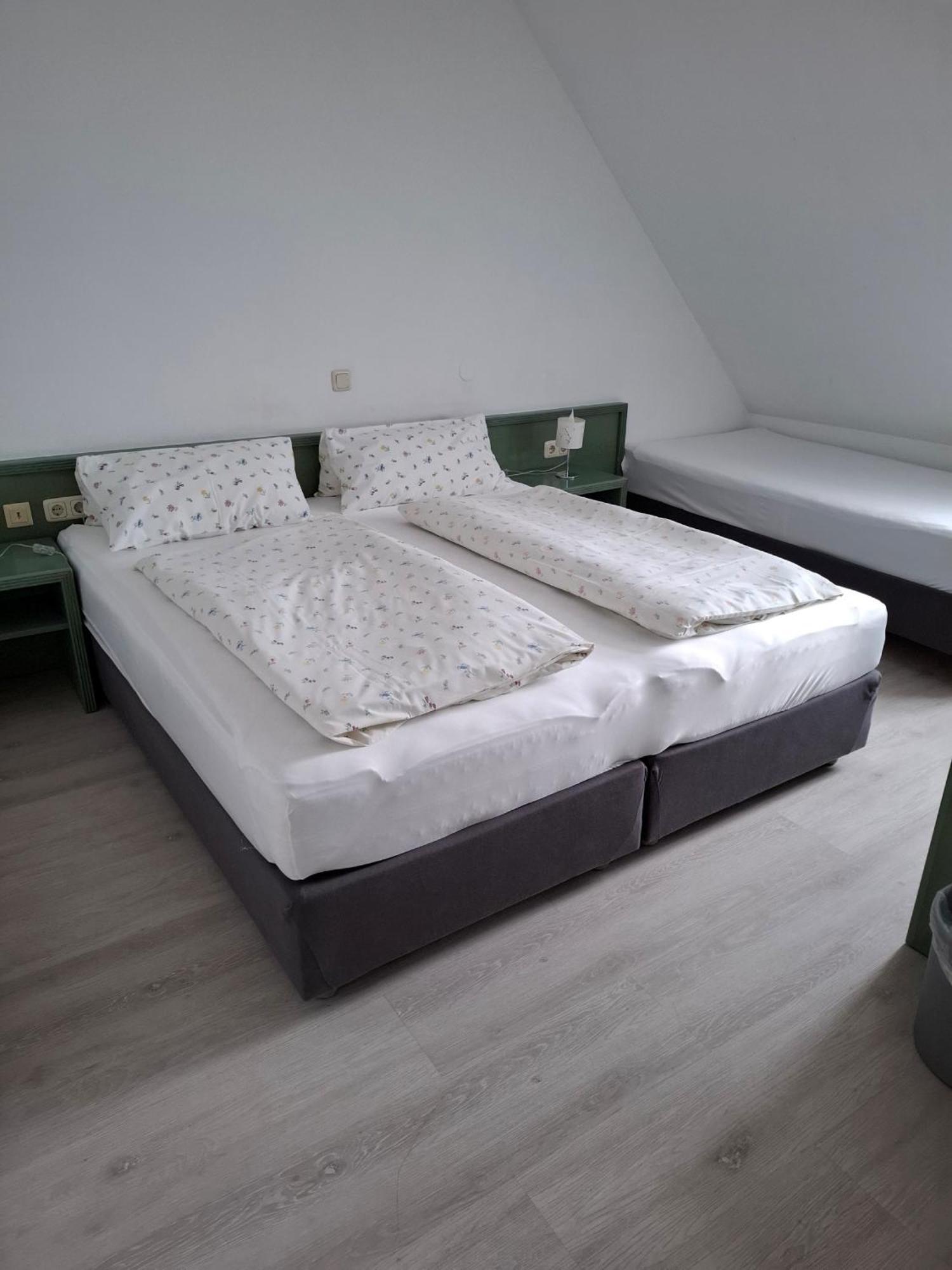 Отель Landhotel Solmser Hof
